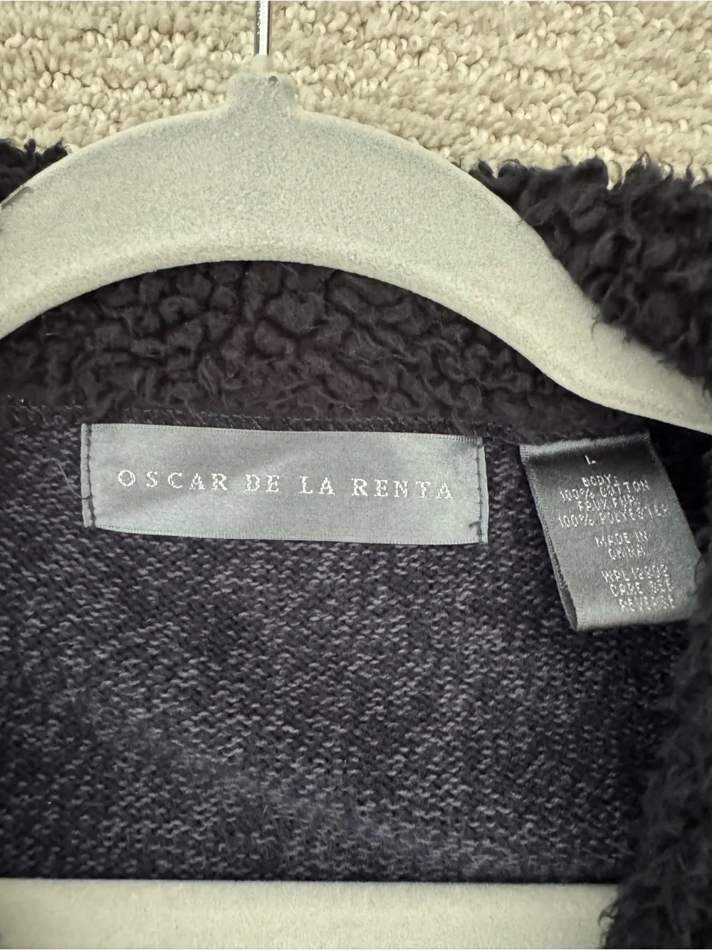 Oscar De La Renta Mens Button Down Faux Fur Collar Sweater Blue Gray Size Large